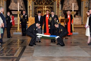 Armada de Chile junto a la Real Armada del Reino Unido rindieron homenaje a Lord Cochrane en Londres