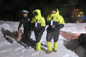 Armada apoyó en la Antártica evacuación médica de tripulante filipina