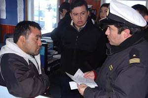 Autoridad Marítima realiza labores de fiscalización para desarticular extracción ilegal en Ancud