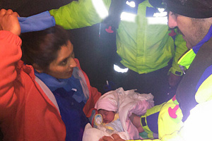 Exitoso operativo de evacuación médica de recién nacida en Chiloé.
