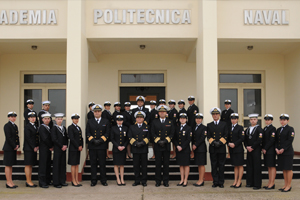 Graduación de personal de Sanidad Naval y Dental en Academia Politécnica Naval
