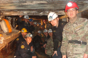 Grumetes visitan “Chiflón del Diablo”