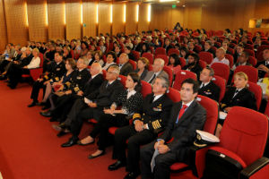 Academia de Guerra y Universidad Andrés Bello realizaron seminario “Mujeres en el Chile de hoy”