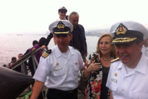Ministra de Salud felicita a la Armada por operativo médico en Juan Fernández