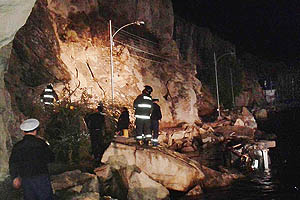 Marino rescata a menor desde las aguas del Lago General Carrera