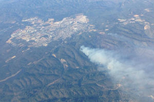 Armada de Chile en terreno para combatir incendio en Valparaíso