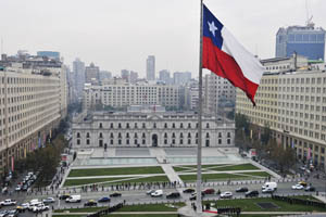 La ciudadanía celebra las Glorias Navales junto a la Armada en Santiago