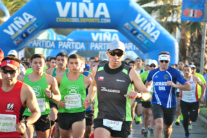 Más de 5 mil competidores participaron en la Corrida Mes del Mar 2015