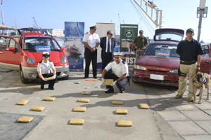 Casi 15 kilos de cocaína fueron incautados por la Armada y Carabineros en Iquique
