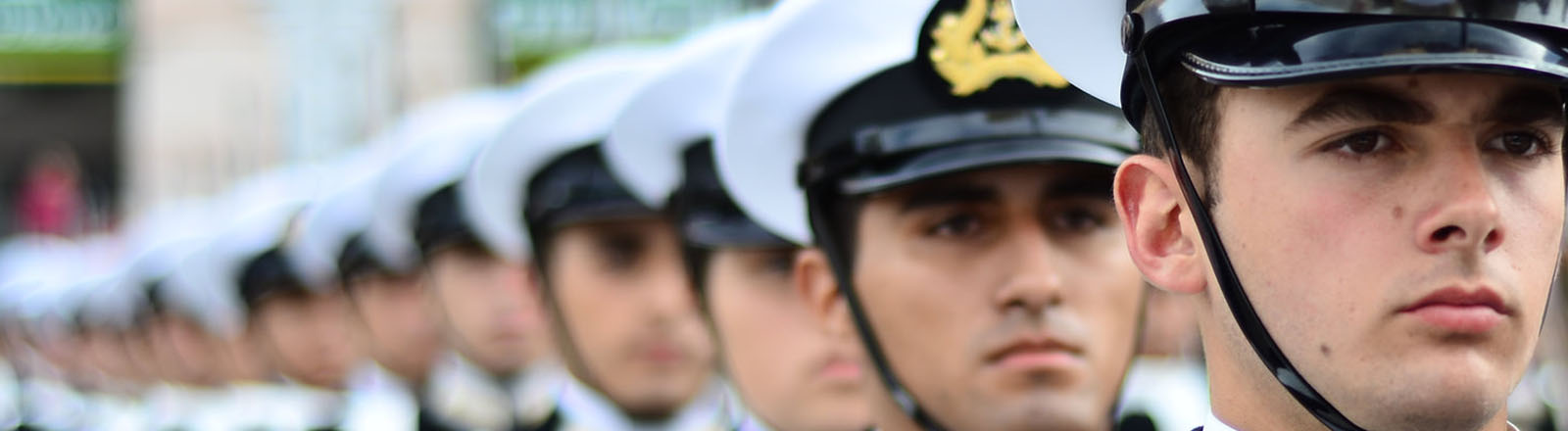 4 Ingresa a la armada (Banner Principal)