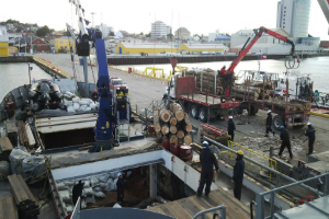 Barcaza "Elicura" realizará apoyo a comunidades aisladas de Magallanes