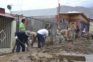 Infantes de Marina trabajan en la Zona de Catástrofe