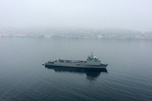Armada llega a Coquimbo para brindar apoyo a la comunidad
