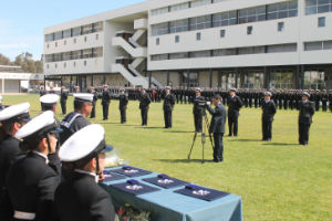 Armada despide a Oficiales Jefes y Subalternos que se acogieron a retiro