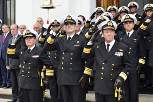 Asumió nuevo Comandante de Operaciones Navales
