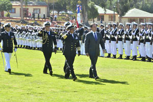 726 alumnos se graduaron de la Academia Politécnica Naval