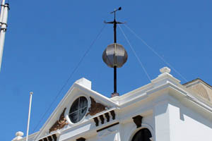 Proyecto Patrimonial “Time Ball de Valparaíso” es entregado a la Armada