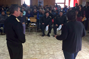 Autoridad Marítima se reúne con dirigentes y pescadores de Caleta Estaquilla