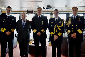 Oficial de la Armada de Chile es condecorado por la Marina de Brasil