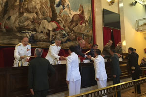 Oficiales se gradúan de curso de Altos Estudios Estratégicos en España
