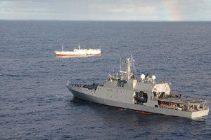 OPV “Comandante Toro” efectuó fiscalización pesquera oceánica