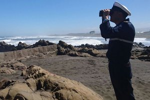 Continúa búsqueda de tripulante desaparecido en cercanías de la desembocadura del río Itata