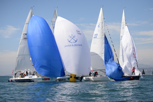 41 embarcaciones participaron en la regata más grande de Chile organizada por la Escuela Naval