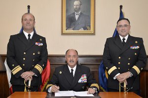 Comodoro Rodrigo Vega asume la Dirección General de Finanzas de la Armada