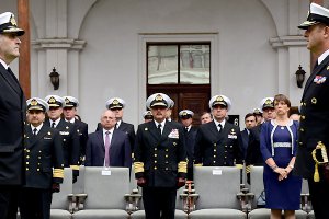 Cambio de mando de la Dirección General de los Servicios de la Armada