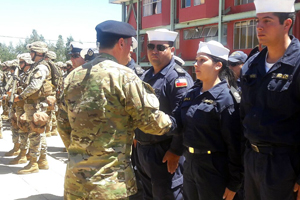 Almirante Larrañaga se reunió con personal de las instituciones que prestan apoyo en la emergencia del Bío Bío