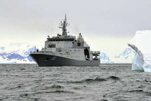 OPV Marinero Fuentealba navegará al Golfo de Penas con científicos para tomar muestras y estudiar el “Bloom” de las Algas