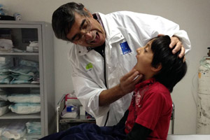 En un 47% se redujo lista de espera en Chiloé gracias a operativo médico conjunto entre la Armada de Chile y Fundación Acrux