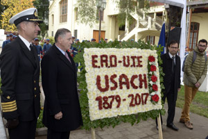 Homenajean a ex alumnos de la USACH que murieron en el Combate Naval de Iquique