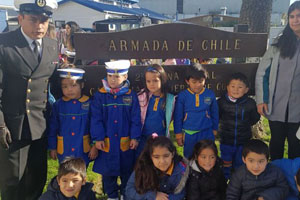 Capitanía de Puerto de Coronel visita y abre sus puertas a la comunidad educativa