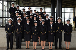 Se conmemoró una década del ingreso de la primera promoción mixta a la Escuela Naval