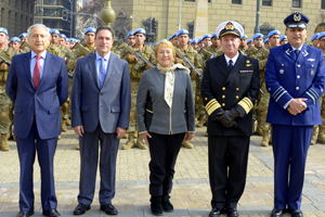 Presidenta Bachelet reconoce labor de las Fuerzas Armadas en Haití