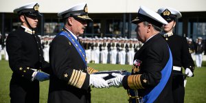 Almirante Leiva asumió como nuevo Comandante en Jefe de la Armada