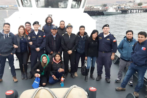 Armada efectúa operativo cívico en caleta aislada del norte