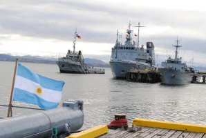 Realizan ejercicio combinado con énfasis en búsqueda y salvamento marítimo en el sector del Canal Beagle