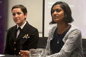 Capitán de Corbeta Marcela Vergara realiza pasantía en el Centro "Mujeres, Paz y Seguridad" de Inglaterra