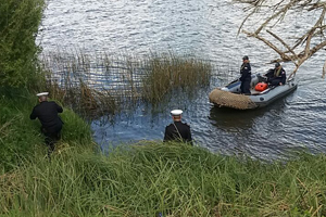 Autoridad Marítima continúa rebusca de desaparecido en Río Imperial