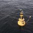 Buque “Piloto Pardo” y personal del SHOA instalan boya Watchkeeper frente a bahía de Concepción