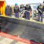 Armada participó en entrenamiento conjunto en el despliegue de barreras oceánicas en la bahia del Estrecho de Magallanes