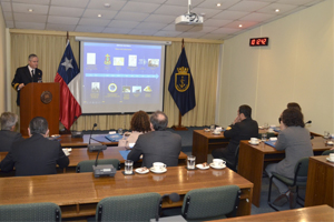 Miembros del Consejo de Defensa del Estado visitan el SHOA