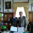 Director de la Escuela de Grumetes, Capitán de Navío Sebastián Gutiérrez junto al Decano de la Facultad de Ciencias Físicas y Matemáticas, Patricio Aceituno.