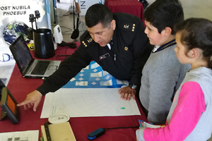 Dotación del Centro Meteorológico de Talcahuano participó en Feria Científica Escolar