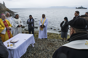 Eucaristía en Bahía Fortescue conmemoró los 497 años de la primera misa efectuada en Chile