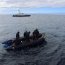 Lancha patrullera Alacalufe junto a Sernapesca liberaron cerca de 60 centollas en operativo de fiscalización en Bahía Hately