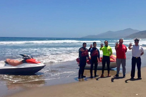 Autoridad Marítima de Quintero recibió capacitación en la operación de motos acuáticas por parte de organización internacional