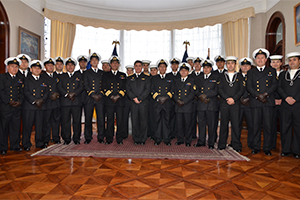 Dotaciones antárticas 2017-2018 se presentaron en Tercera Zona Naval